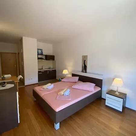 Luxury Lovre Podstrana